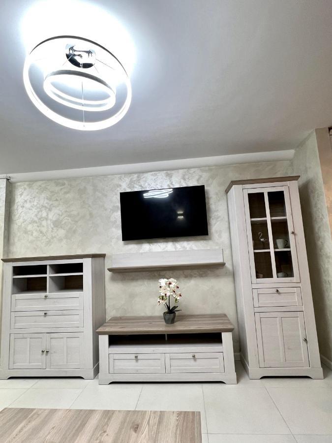 Bo│No Apartment Sibiu Eksteriør bilde